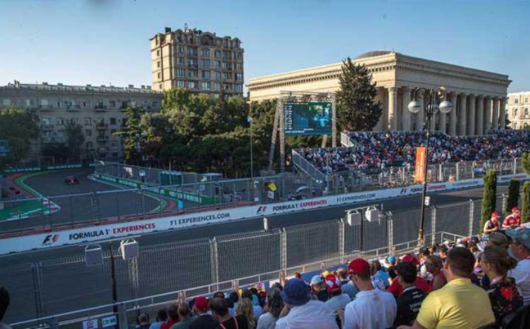 Formula 1 Azərbaycan Qran Prisi üçün üç tribunanın biletləri artıq tamamilə satılıb 