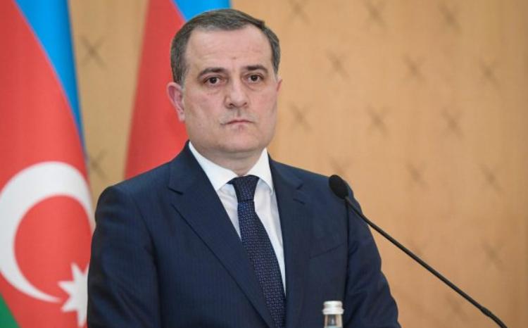 Ceyhun Bayramov Macarıstana getdi 