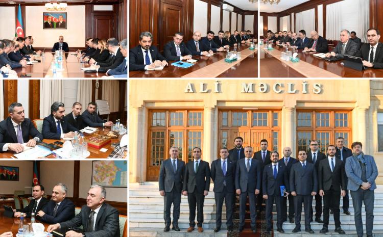 Səlahiyyətli nümayəndə xarici və yerli investorları qəbul edib 