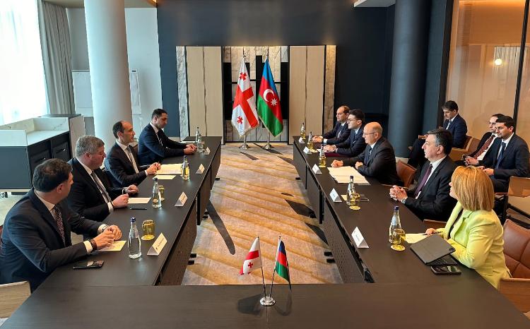 Minister of Energy of Azerbaijan met with the Deputy Prime Minister of Georgia, the Minister of Economy and Sustainable Development 