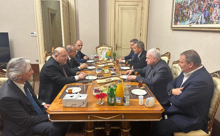 Russian Parliamentary Delegation Arrive in Azerbaijan 