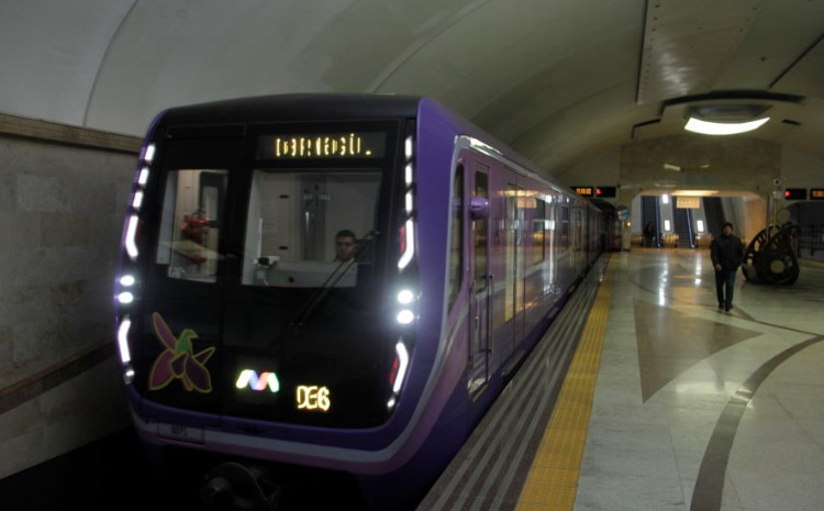 Bakı metropoliteni qatar maşinisti peşəsinə seçim elan edir 