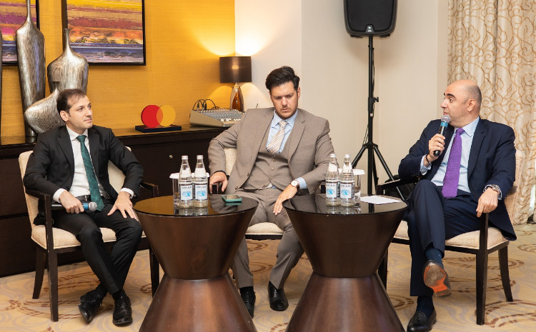 Maliyyənin Gələcəyini Formalaşdırmaq: Mastercard və AmCham Maliyyə Sektorunda Süni İntellektin Rolunu Müzakirə Etdi 
