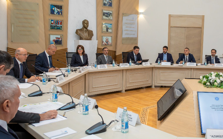 Energetika Nazirliyində “2027-2030-cu illərdə sosial-iqtisadi inkişaf Strategiyası”nın hazırlanması ilə bağlı iclas keçirilib 