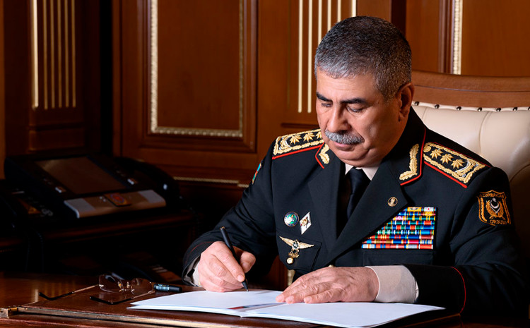 Azərbaycan Respublikasının müdafiə naziri Türkiyə tərəfinə başsağlığı verib 