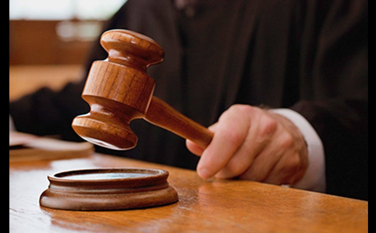 Məhkəmələr qəsdən adam öldürməyə görə neçə il azadlıqdan məhrum edir? 