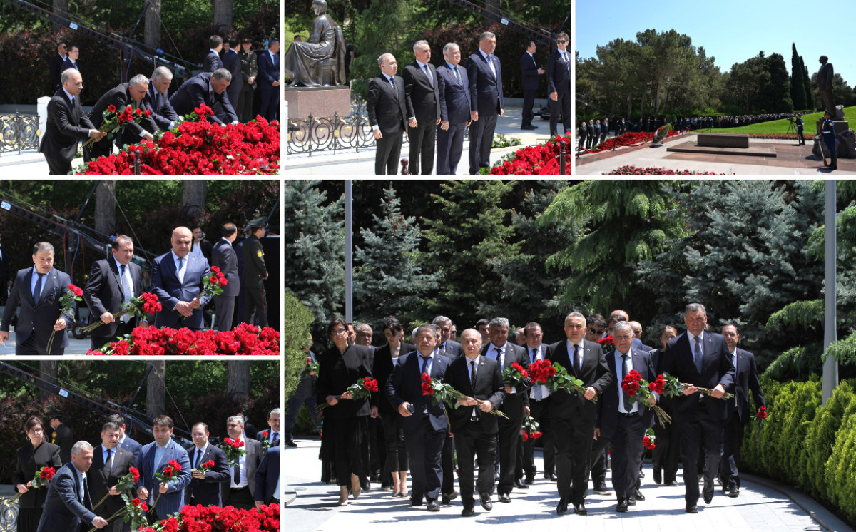 Vəkillər Kollegiyasının heyəti Fəxri xiyabanı ziyarət edib 